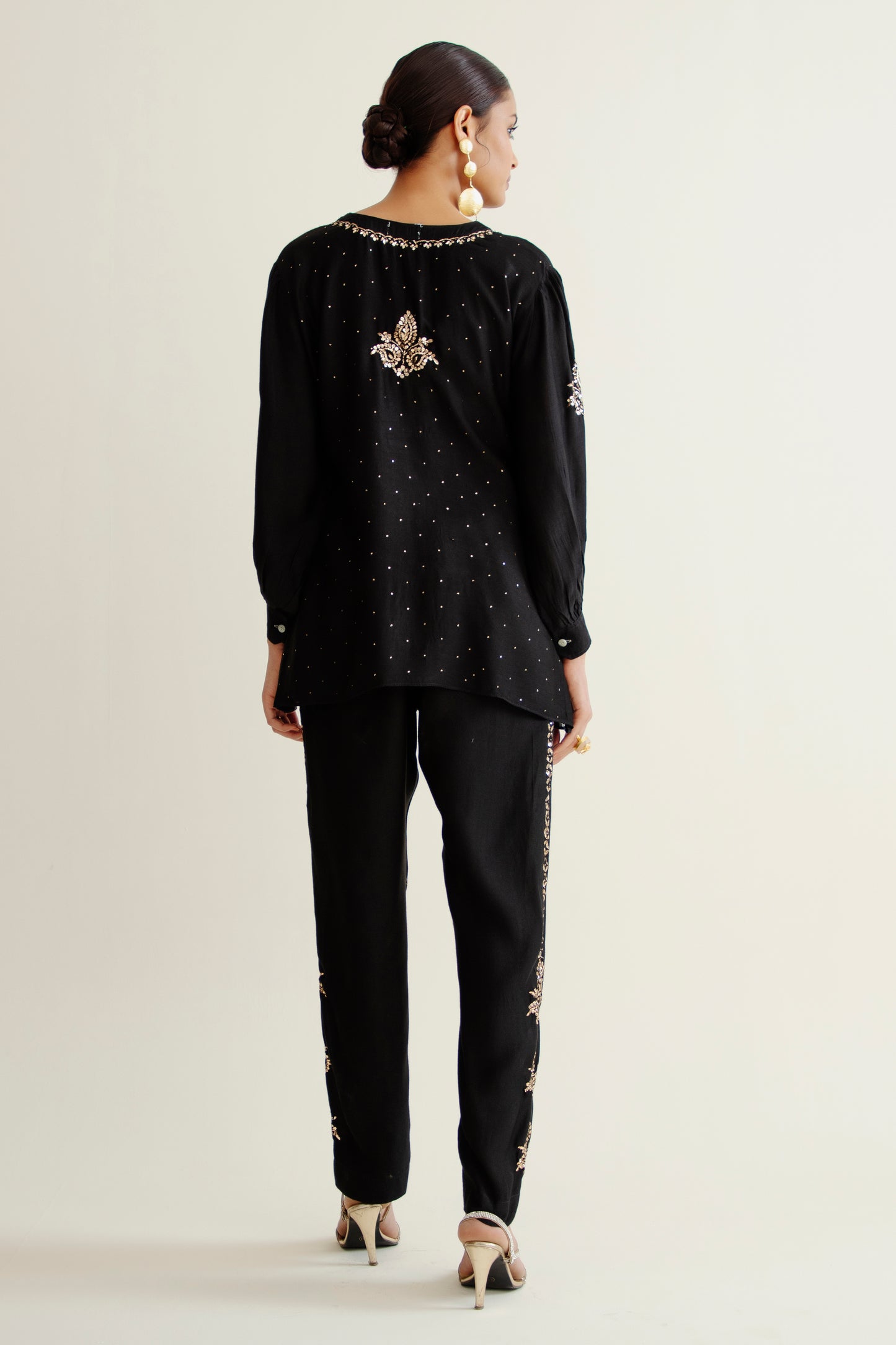 Black Co-ord Set In Pure Chanderi Silk With Mukaish Work