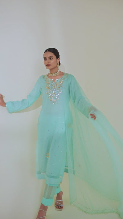 Turquoise Green Kurta Set In Chanderi Cotton With Assembled Work