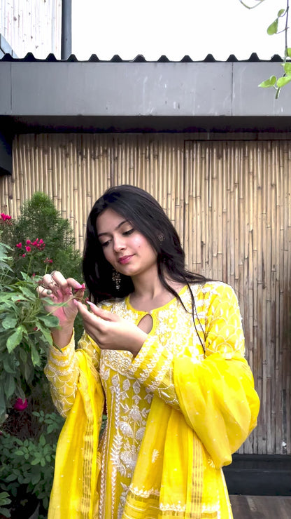 Yellow Set In Pure Mul With Assembled Work